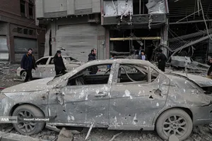 حمله هوایی جنگنده&zwnj;های اسرائیلی_آمریکایی به خیابان پیروزی تهران