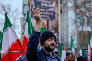 اجتماع بزرگ مردمی در میدان فلسطین