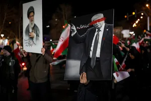 مراسم عزاداری در سوگ رهبر شهید انقلاب - میدان تجریش