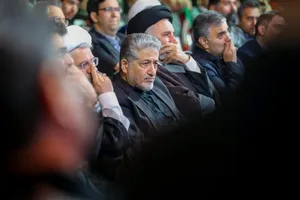 اجتماع خانواده دانشگاه آزاد اسلامی در تجدید بیعت با رهبر انقلاب
