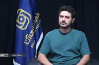 صدایم را زیر آوار موشک برای ایران ضبط کردم/وقتی موسیقی هم پدافند می‌شود+فیلم