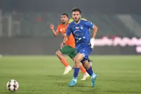 شفیعی: برگزاری بازی استقلال و مس منع قانونی ندارد/ نامه مبادی ذی‌ربط می‌تواند بازی را لغو کند