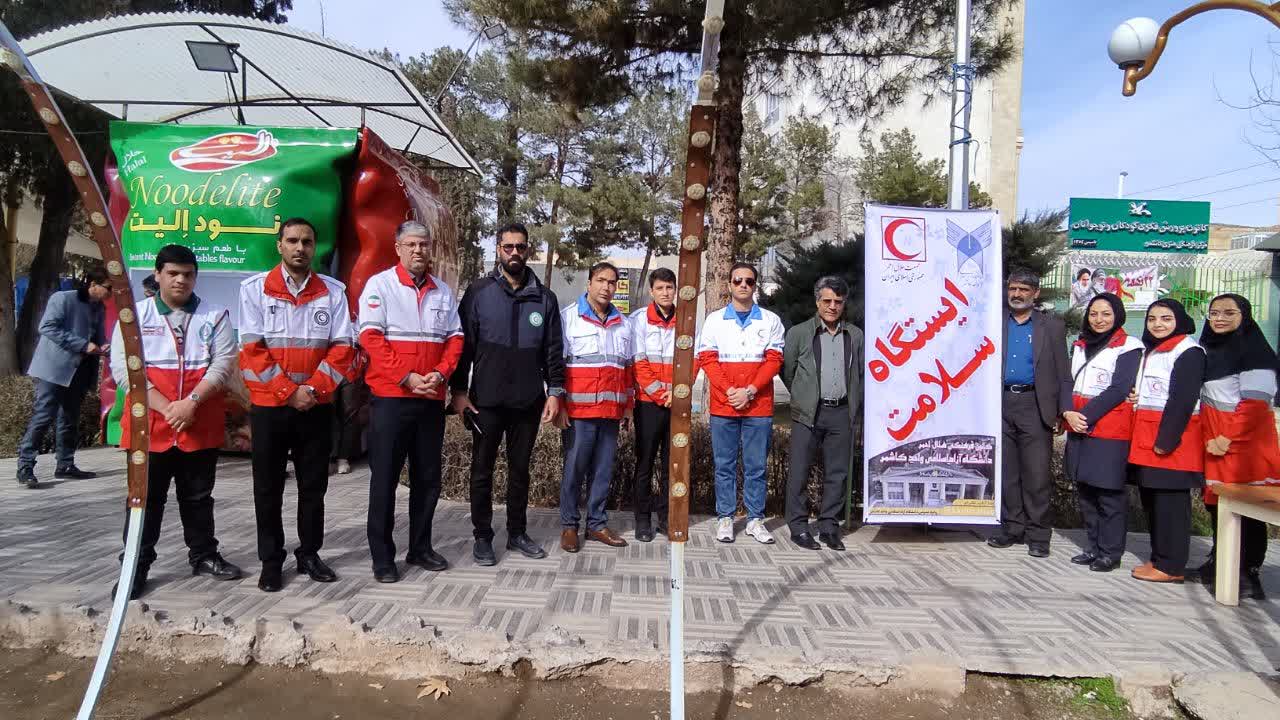 دانشگاهیان کاشمر در راهپیمایی 22 بهمن بدرخشیدند