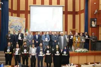 تصویر | آیین تجلیل از شعرا و مقام‌آوران سومین جشنواره بین‌المللی شعر همای رحمت