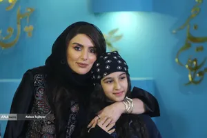 ملیسا چوپانی و رها خدایاری در فتوکال فیلم سینمایی آبستن