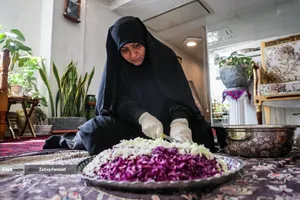 زنان ایران، پای کار مقاومت