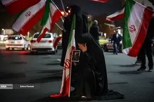 مراسم عزاداری در سوگ رهبر شهید انقلاب - میدان ولیعصر (عج)