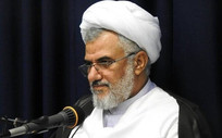 نماینده ولی&zwnj;فقیه در استان هرمزگان: خون شهدای دانش&zwnj;آموز دشمنان را غرق خواهد کرد