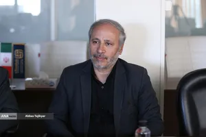 جواد کامور بخشایش در نشست علمی &laquo;عاشورا در منظومه فکری امام خمینی(قدس&zwnj;سره)؛ در امتداد مکتب حسینی&raquo;