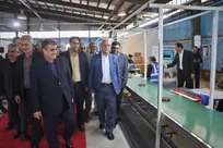 ربیعی: ایران امروز یارای تداوم الگو‌های گذشته در پول‌پاشی را ندارد