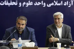 دکتر سیدمحمود هاشمی معاون علوم انسانی و هنر دانشگاه آزاد اسلامی