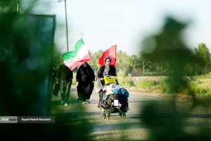 پیاده روی زائرین اربعین حسینی