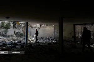 پای کار ایران