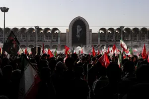 مراسم وداع با رهبر شهید انقلاب حضرت آیت الله سیدعلی خامنه&zwnj;ای (ره) و خانواده ایشان