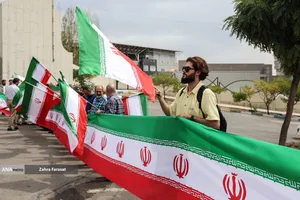 آیین استقبال از دانشجویان در دانشگاه آزاد اسلامی 