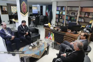 دیدار امیر رضا بازرگان رییس دانشگاه آزاد اسلامی واحد سیرجان با محمدمهدی خیرجو مدیرعامل خبرگزاری آنا