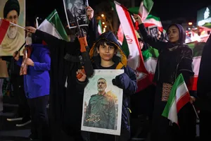 مراسم عزاداری در سوگ رهبر شهید انقلاب - میدان تجریش