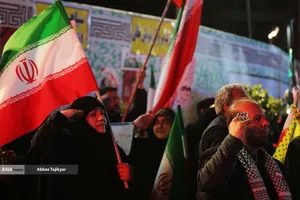 اجتماع مردمی در حمایت از رزمندگان اسلام و وداع با سردار شهید خادمی