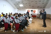 برگزاری کارگاه‌های آموزشی داوری و پزشکی برای بازیکنان پرسپولیس