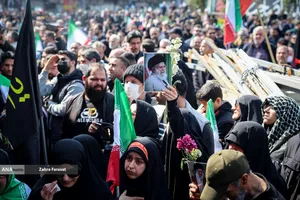 تشییع پیکر شهیدان لاریجانی، سلیمانی و شهدای ناو دنا
