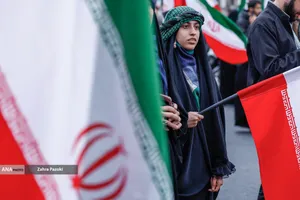 اجتماع بزرگ مردمی در میدان فلسطین