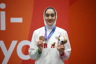 احمدی: استقلالی هستم و قرار بود قبل از تکواندو به فوتبال بروم/ یکی از اهدافم کسب مدال المپیک است