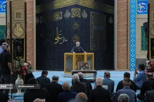 مراسم یادبود &laquo;اکبر عبدی&raquo; در مسجد بلال