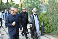 رونمایی از کتاب «پزشک جامعه‌شناس» با حضور دبیر شورای عالی انقلاب فرهنگی؛ گامی برای تربیت پزشکان جامعه‌نگر