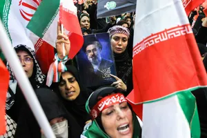 مراسم چهلم &laquo;رهبر شهید انقلاب&raquo; در تهران