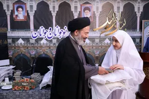 نشست صمیمی با نوجوانان حاضر در حج 1404