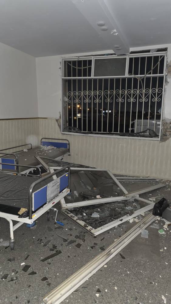 باز هم یک بیمارستان هدف قرار گرفت؛ خسارت گسترده به مرکز روانپزشکی دل‌آرام سینا در تهران