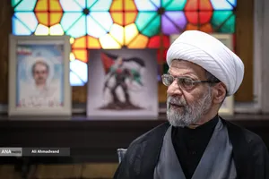 نشست تفاهم فی مابین دانشگاه آزاد اسلامی و مرکز مدیریت حوزه علمیه قم با حضور  حجت&zwnj;الاسلام و المسلمین دکتر حسن خیری رییس دانشگاه آزاد اسلامی قم ،اعضای اطلاع رسانی و محمدمهدی خیرجو مدیرعامل خبرگزاری آنا