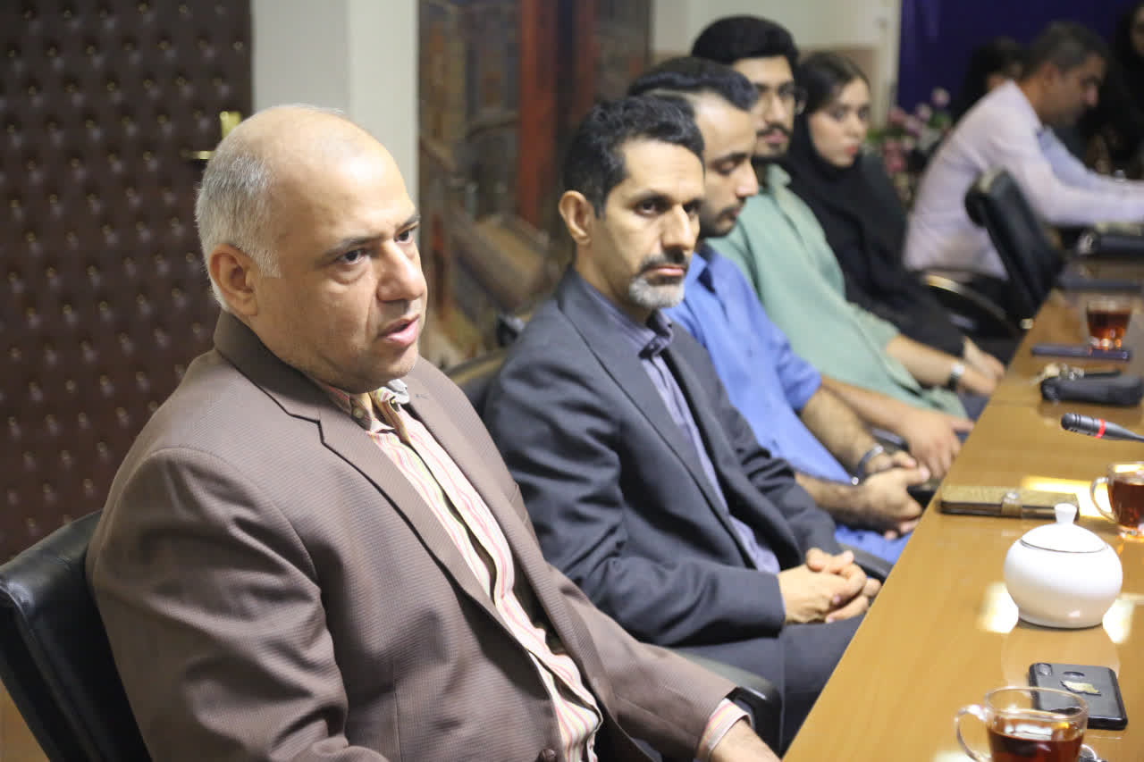 سرپرست دانشگاه آزاد اسلامی کرمانشاه: باید با انجمن‌های علمی استعداد دانشجویان را کشف کنیم