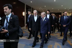 دیدار نخست وزیر پاکستان با مسعود پزشکیان رییس جمهور