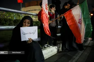 مراسم عزاداری در سوگ رهبر شهید انقلاب - میدان ولیعصر (عج)