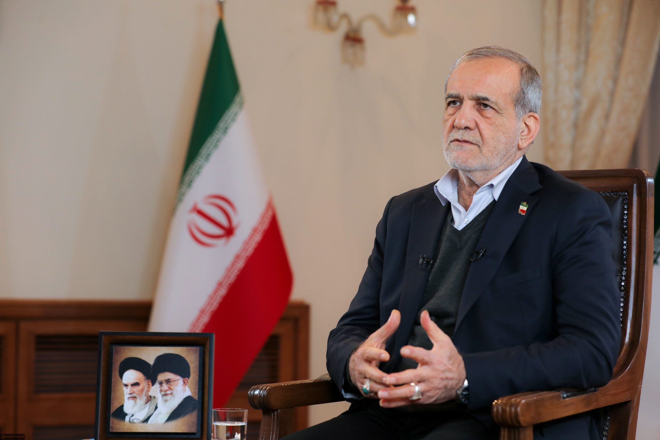 پزشکیان: برای تأمین معیشت مردم برنامه ۲۰ بندی داریم