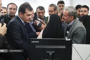 مراسم افتتاح برج فناوری و نوآوری ایثار و شاهد با حضور حسین افشین معاون علمی، فناوری و اقتصاد دانش&zwnj;بنیان رئیس جمهور و سعید اوحدی رئیس بنیاد شهید و امور ایثارگران