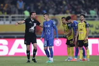 معوقه هفته دهم لیگ برتر| استقلال در ثانیه های آخر قهرمان نیم فصل را به زانو در آورد/ قلی‌زاده حکم ابقای ساپینتو را امضا کرد