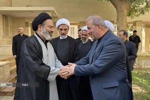 دیدار سفیر ایران در عراق با نماینده بعثه مقام معظم رهبری