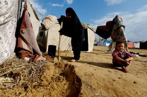 حملات هوایی رژیم صهیونیستی به اردوگاه آوارگان غزه و منطقه خان&zwnj;یونس 