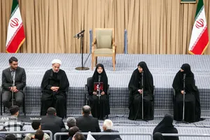دیدار دانش&zwnj;آموزان و دانشجویان با رهبر معظم انقلاب