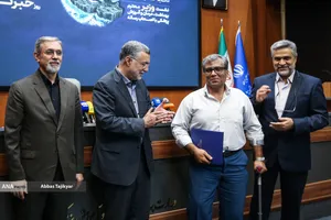 نشست خبری محمدرضا ظفرقندی، وزیر بهداشت، درمان و آموزش پزشکی