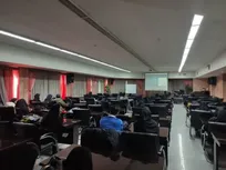 لزوم تقویت نوآوری و خلّاقیت دانشجویان و اجرا در محیط کسب و کار