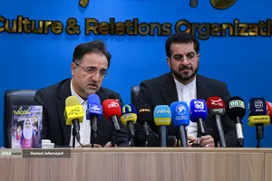 رونمایی از پوستر مسابقه بین&zwnj;المللی نقاشی &laquo;سورنا&raquo; با موضوع &laquo;ایران از نگاه کودکان ایرانی داخل و خارج از کشور&raquo;