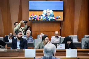 نشست خبری محمدرضا ظفرقندی، وزیر بهداشت، درمان و آموزش پزشکی