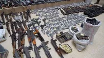 کشف ۱۳۰ سلاح کلت کمری قاچاق در استان‌های غربی کشور