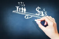 چرا تورم در ایران افسار پاره کرد؟/ سهم سرمایه گذاری برای تولید در مدیریت مالی کشور