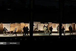 اکران تلفیقی فیلم سینمایی &laquo;مجنون&raquo; تحت عنوان &laquo;سینمایش&raquo;