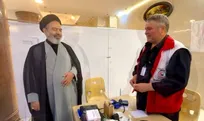 حضور نماینده ولی‌ فقیه در یکی از مراکز درمانی هلال احمر در کربلا+فیلم
