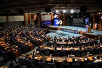 عارف: می‌توانیم ایران را به هاب منطقه‌ای فناوری اطلاعات و ارتباطات تبدیل کنیم